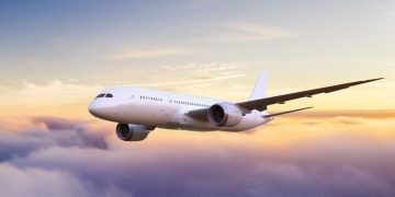 سه بیمار اعصاب و روان باعث تاخیر در پرواز شیراز – تهران شدند