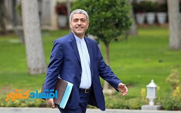 فرمانده اقتصادی ستاد پزشکیان کیست؟ / علیطیبنیا چگونه تورم را تکرقمی کرد؟